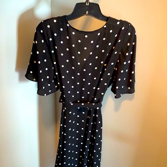 White House Black Market Polka Dot wrap dress with inner slip. Tie closure. - Picture 3 of 13